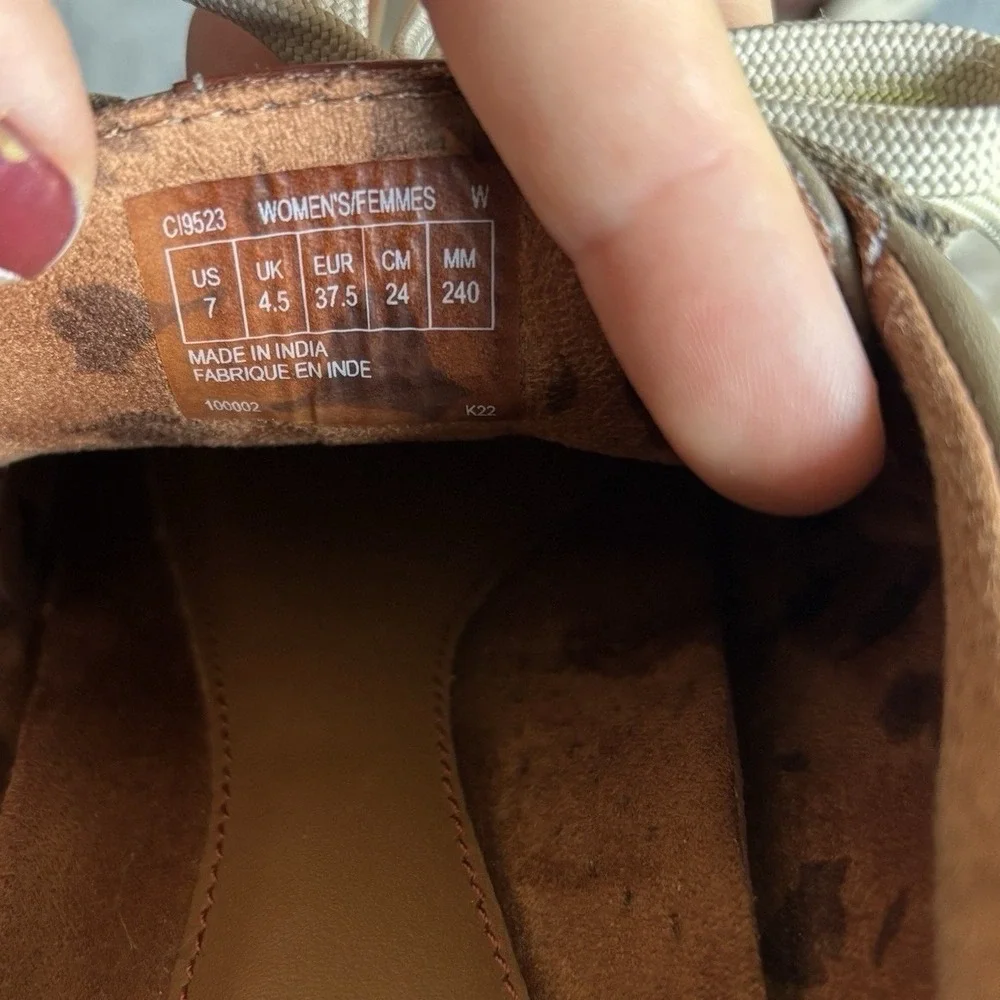 Cobb Hill Womens Leather Wool Casual Sneakers Lace Up Shoes Size 7‎ Gray Beige